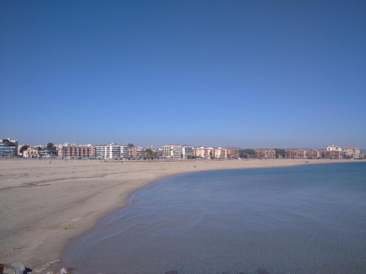 فيلا Fantastica Casa Con Piscina Y Playa ,Torredembarra-Tarragona Pobla de Montornés المظهر الخارجي الصورة